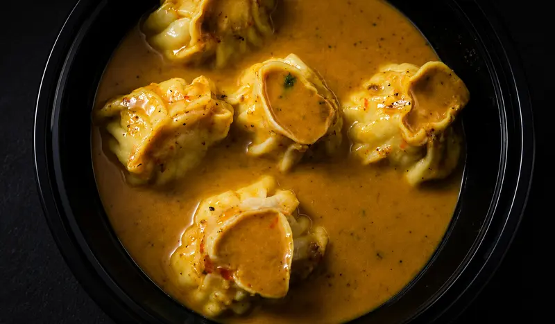 Chicken Jhol Momo (11 pcs)
